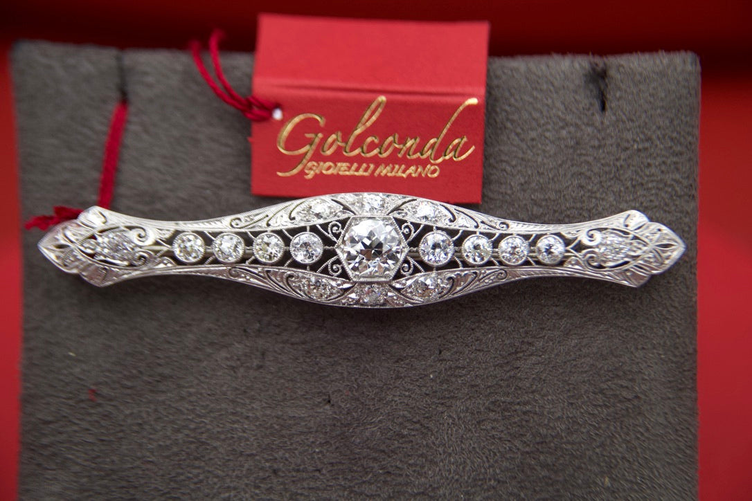 Spila baretta Art Decò