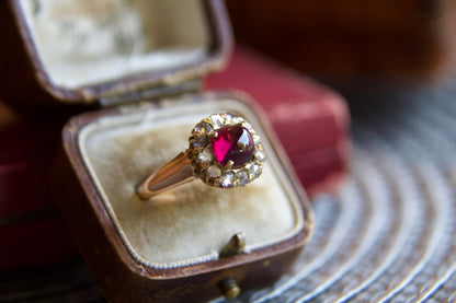 Anello Vittoriano con tormalina