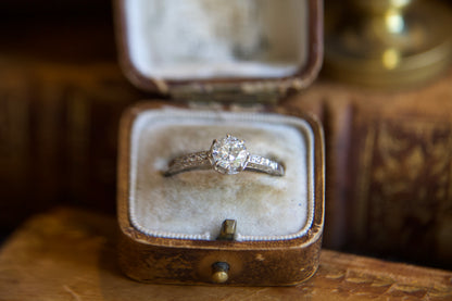 Engraved 1920s platinum solitaire