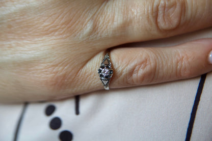 Solitario inizi 900' con diamante taglio antico
