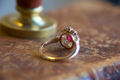 Anello margherita con rubino fine '800 inizi '900