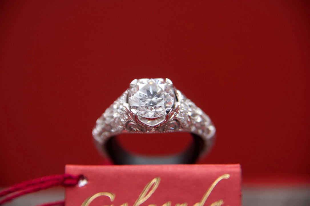 Anello solitario Stile Art Decò