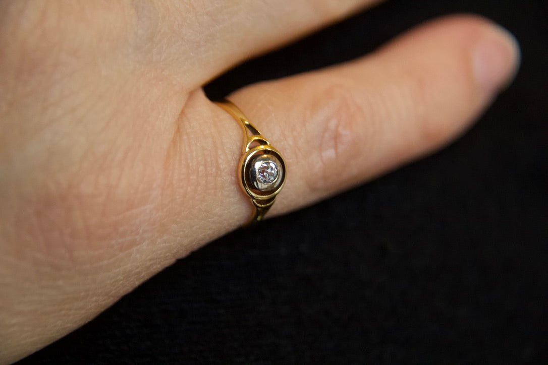 Early 20th-century diamond ring