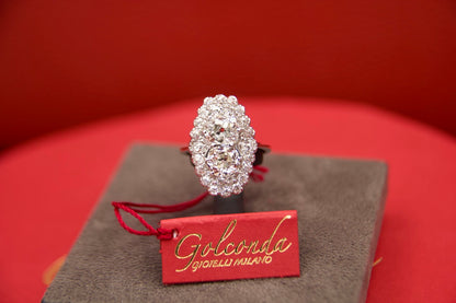 Anello Cluster anni 60' con diamanti taglio antico