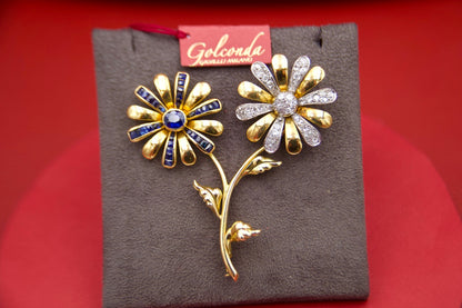Double flower brooch from the 1940s