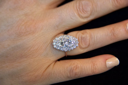 Anello Cluster anni 60' con diamanti taglio antico