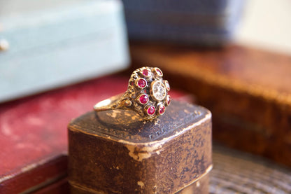 Anello "Art Nouveau" con diamante e rubini