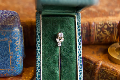 1940s brooch with diamonds