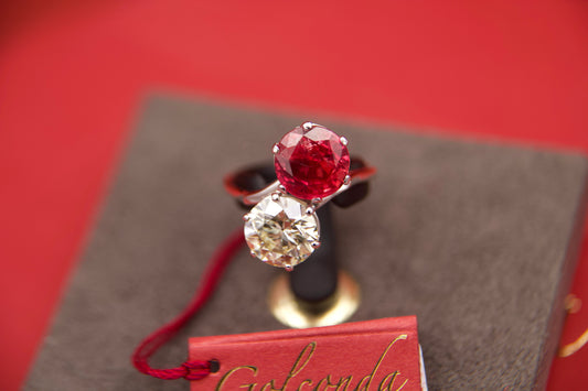 Anello toi moi con diamante e rubino "NO HEAT"