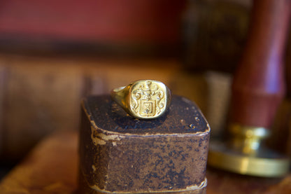 Anello con sigillo Belga fine 800