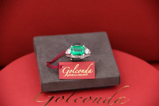 Vintage Colombian Emerald Ring