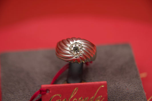 Signet ring with diamond