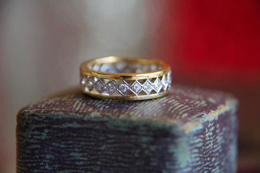 Vintage "Girodito" ring in 18kt gold and diamonds