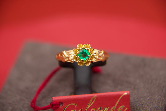Vintage emerald ring