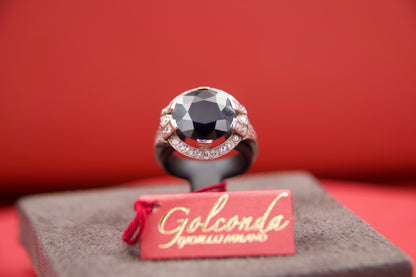 Art Deco ring with sapphire