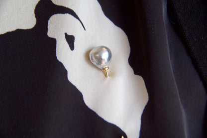 Vintage Baroque Pearl Tie Pin