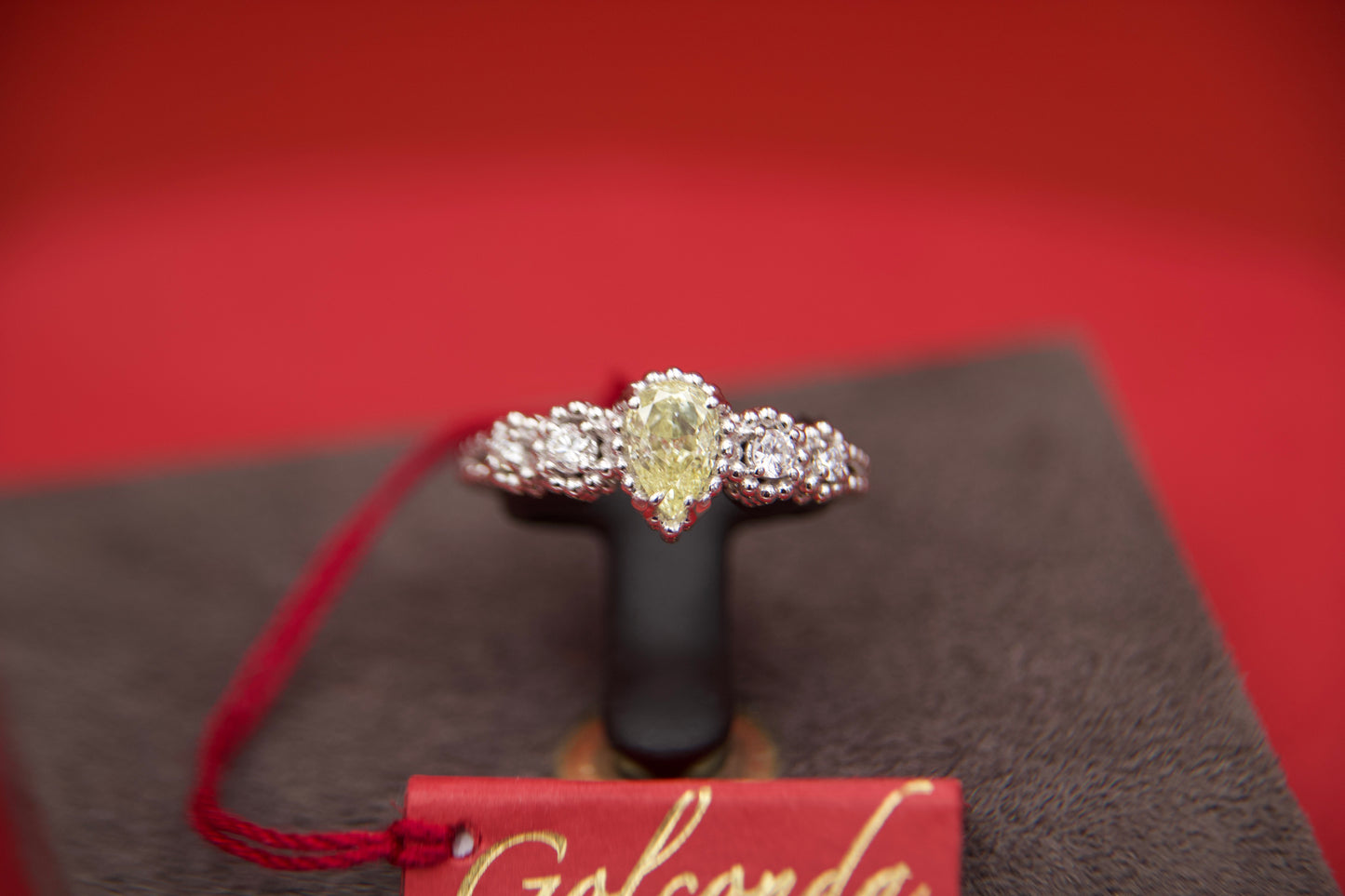 Fancy diamond ring