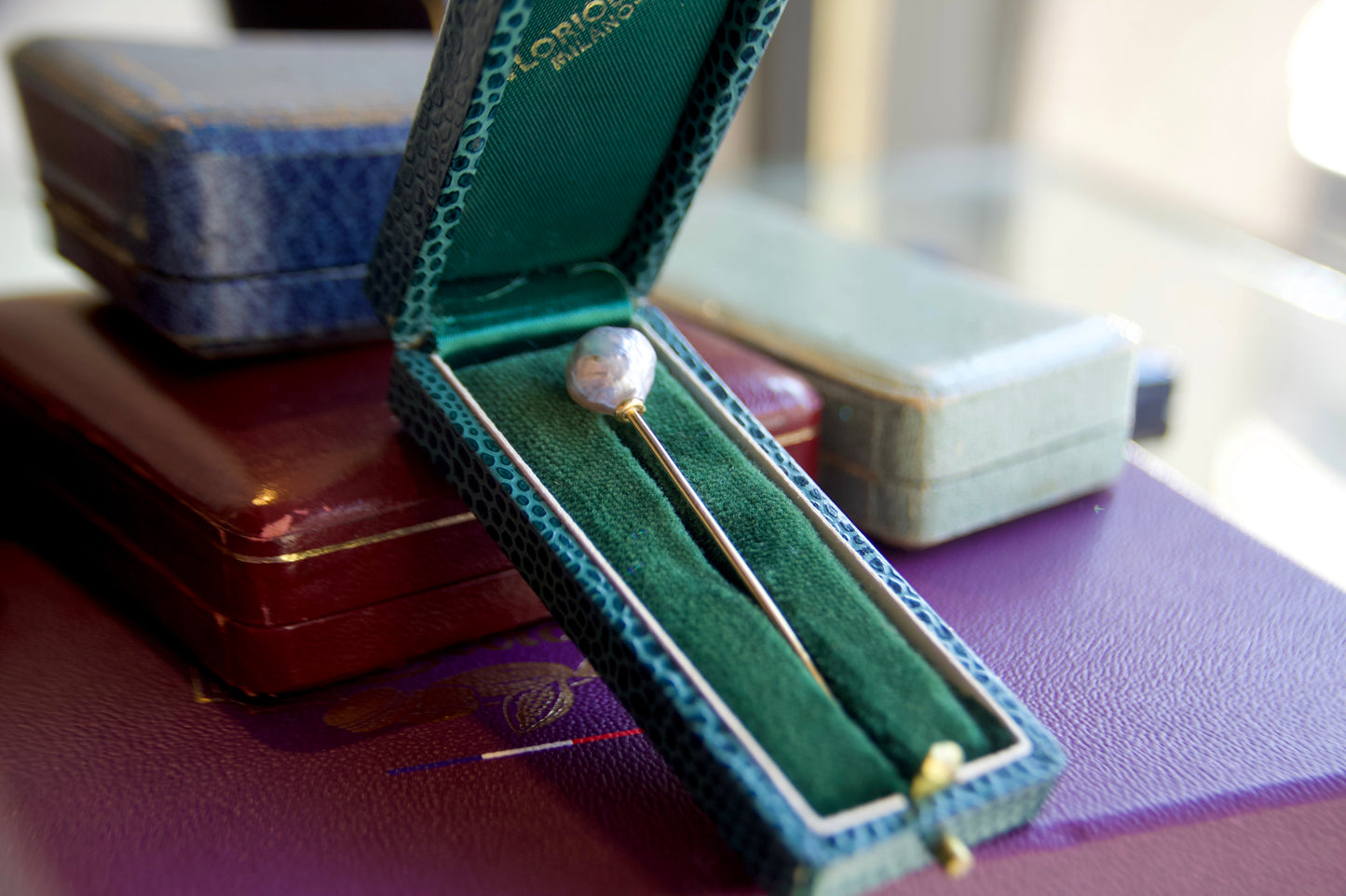 Vintage Baroque Pearl Tie Pin
