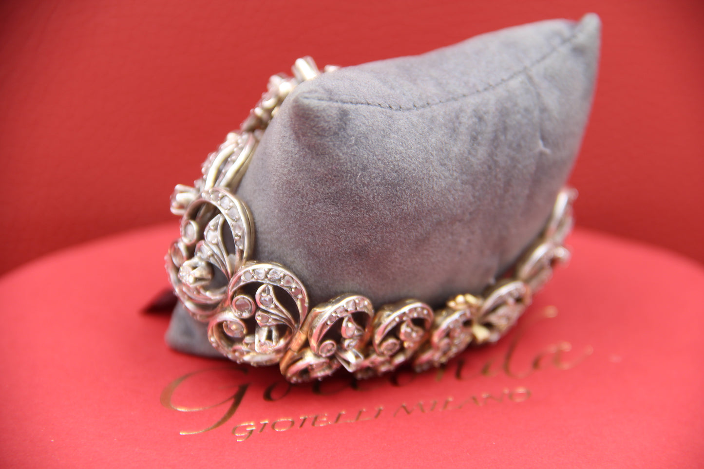 Bracciale vittoriano