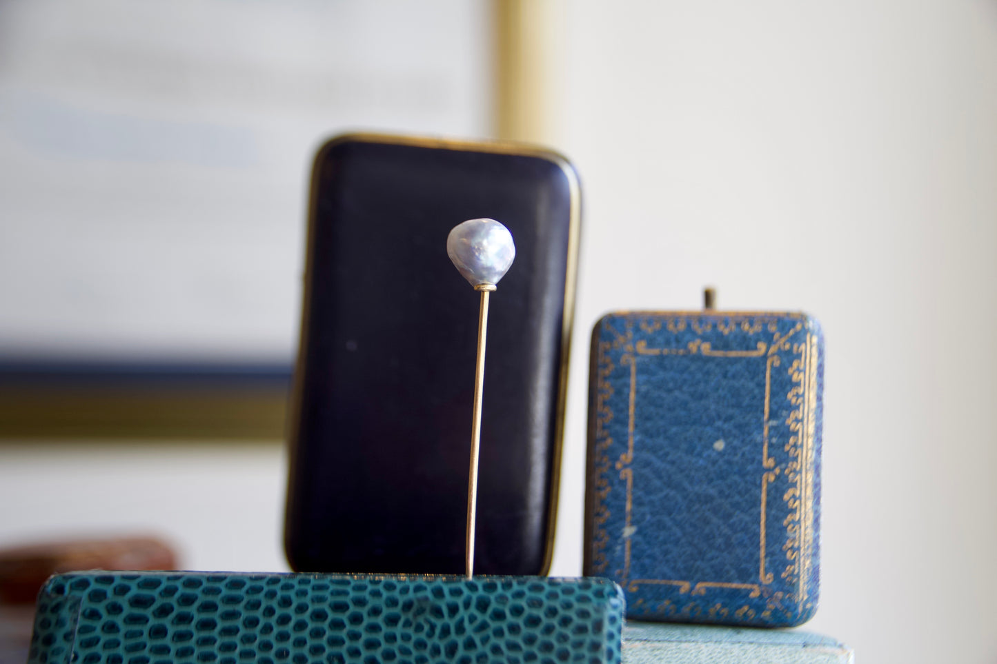 Vintage Baroque Pearl Tie Pin