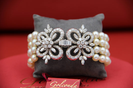 Pearl and diamond bracelet