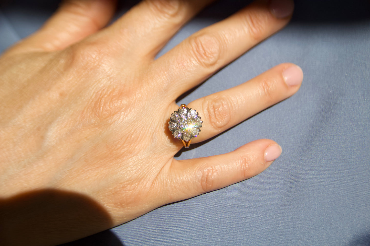 Anello Margherita "Daisy Ring" Liberty in Oro 18kt con Diamanti Taglio Antico