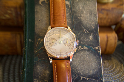 Orologio "Cronographe Suisse" anni 50 in oro 18kt