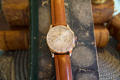 Orologio "Cronographe Suisse" anni 50 in oro 18kt