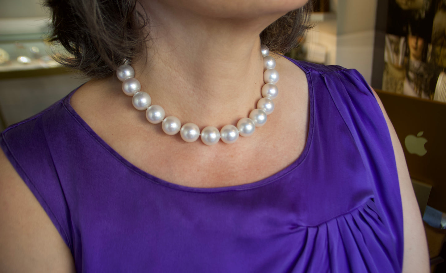 Importante collana di perle South Sea di 16mm