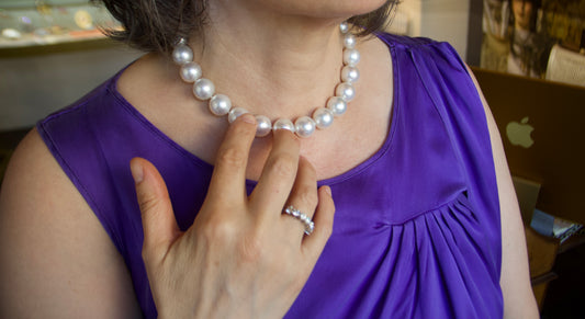 Importante collana di perle South Sea di 16mm