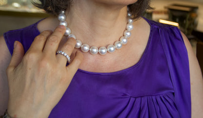 Importante collana di perle South Sea di 16mm