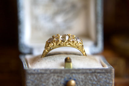 Anello Art nouveau riviere Inglese in oro 18kt
