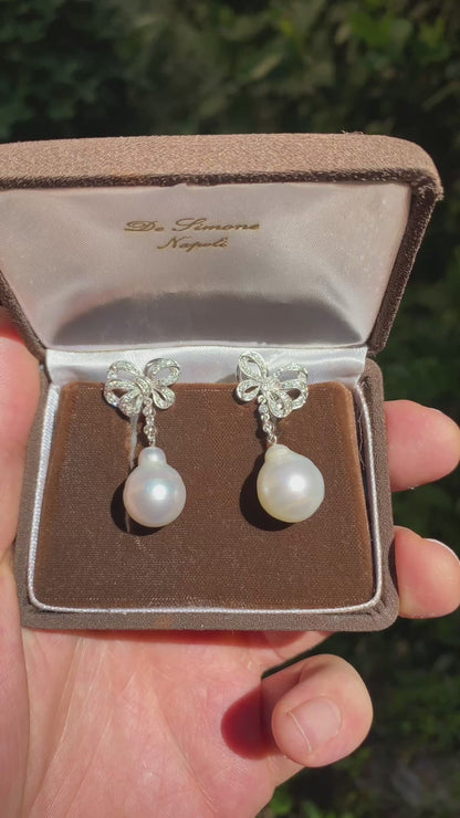 Orecchini pendenti anni 50 con perle South Sea